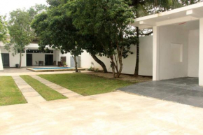 Casa Honey 4 Bedroom Oasis with Pool!